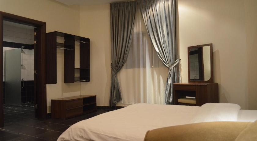 Al Juraisi Hotel Apartments photo