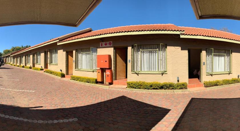Polokwane Lodge photo