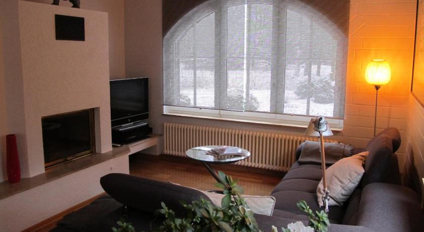 Rossis Haus photo