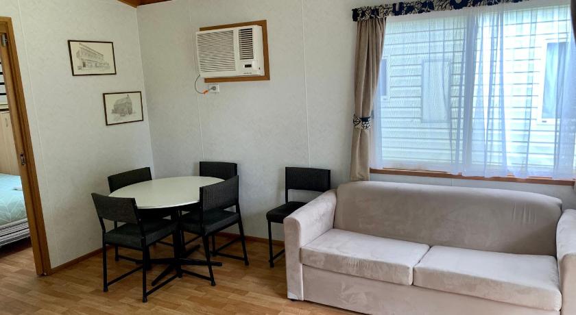 Tatura Cabin & Caravan Park photo