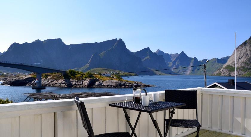 The Manor House in Hamnøy photo