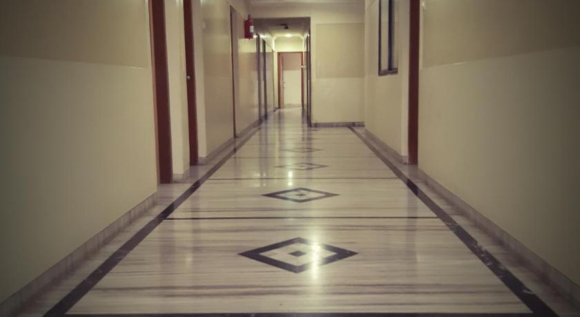 Hotel Jay International photo