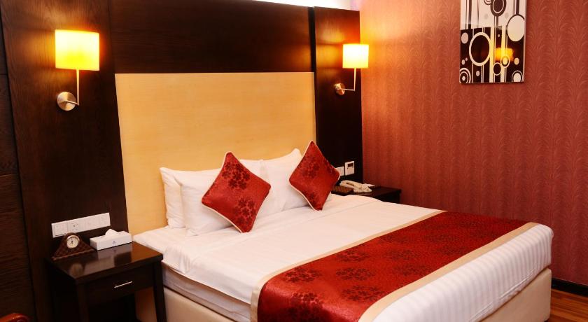 Image of Superior King Room 11