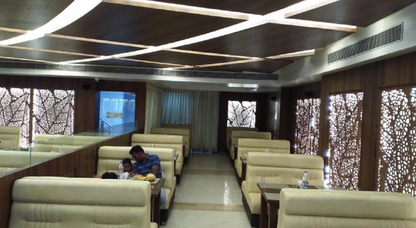 saravanaa residency photo