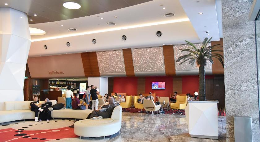 Sunway Suite 4pax 1min to Pyramid Mall Sunway Lagoon photo
