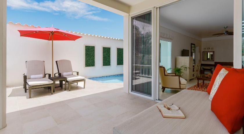 Image of Anthurium Pool Suite 1