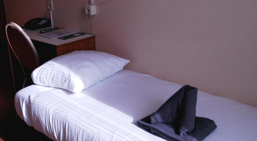 Image of Budget Single Room 2