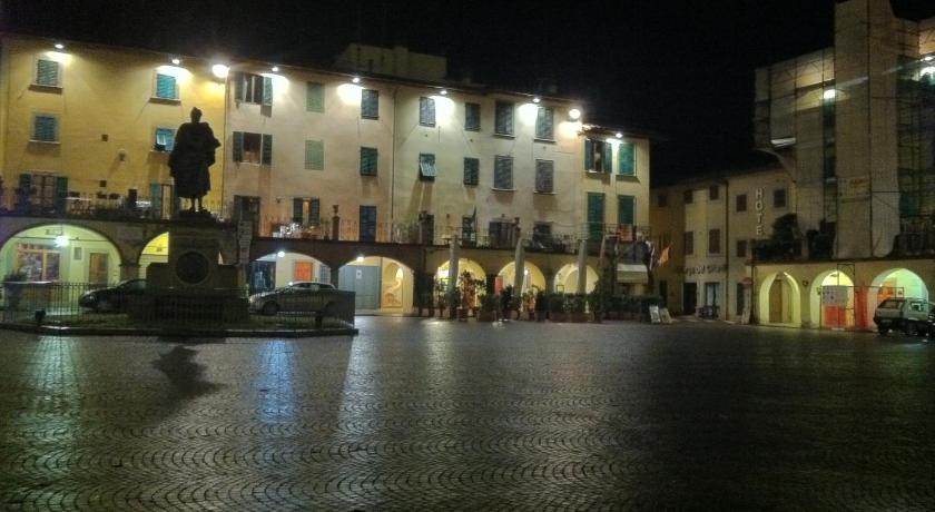 Közeli látványosságok