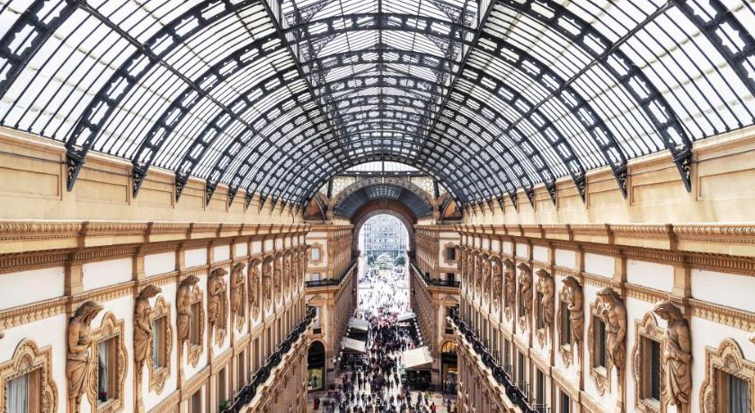 GALLERIA VIK MILANO