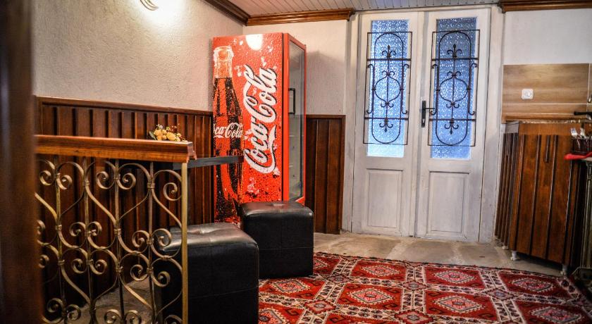Guest House Antika photo