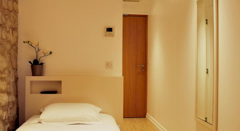 Image of Single Superior Room 0