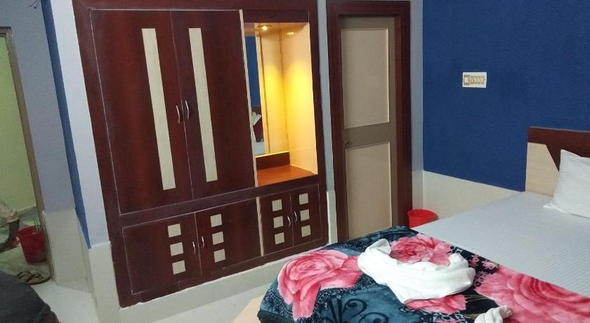 Hotel Golden Dust Pearl International Puri In India Room - 