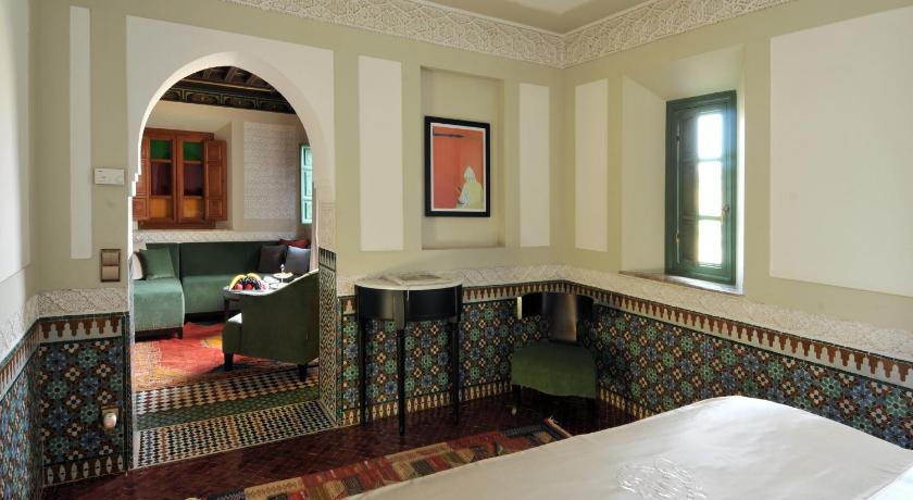 Image of Ambassador Suite 8