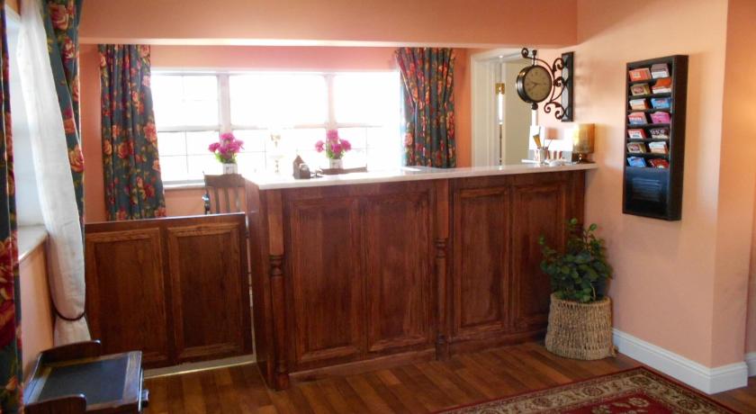 Victorian Inn photo