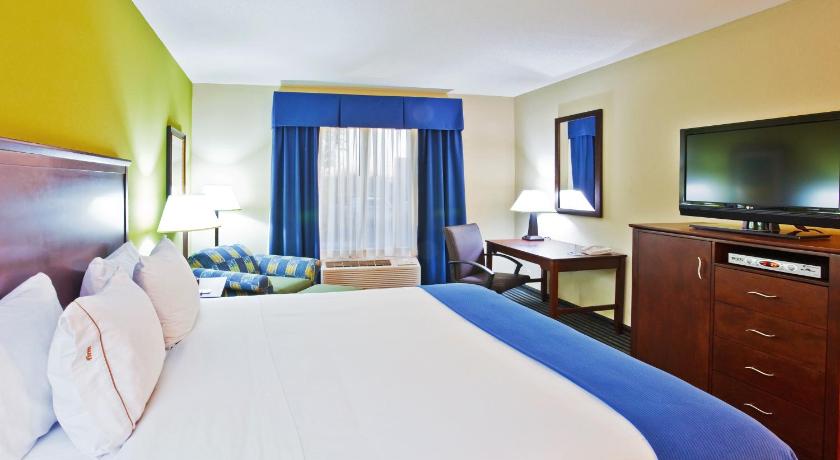 Holiday Inn Express Hotel & Suites Ooltewah Springs - Chattanooga