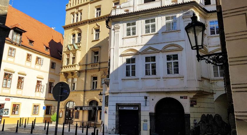Apartments Tynska 7 photo