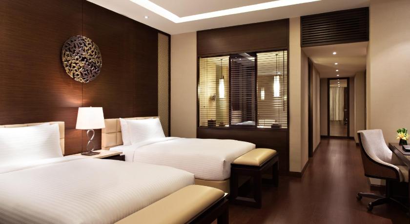 Image of FAIRMONT GOLD Twin Smoking - 49 sm 0