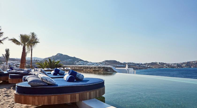 Katikies Mykonos - The Leading Hotels of the World