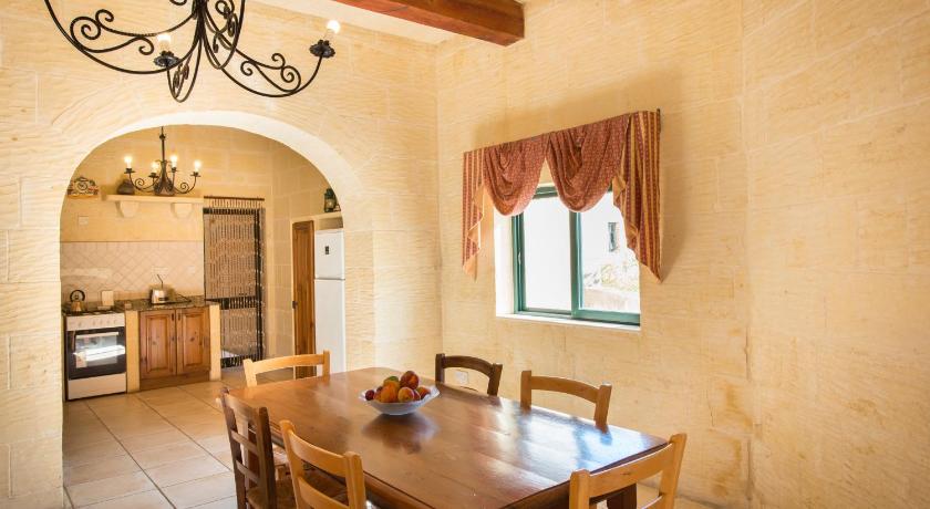 Sunset - Holiday Farmhouse with Large Private Pool in Island of Gozo photo