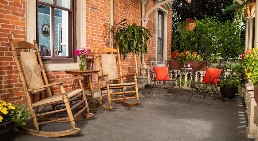 유티카 (NY) Rosemont Inn 4성급 숙소 레스토랑