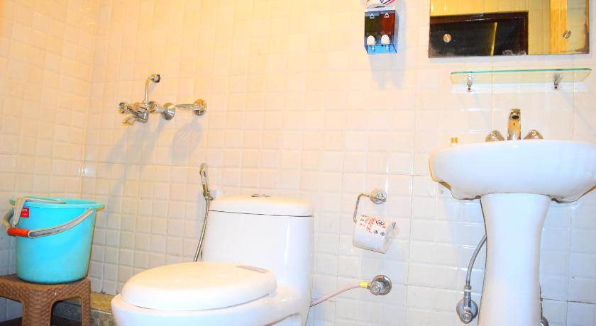Hotel Amba Regency - image 38