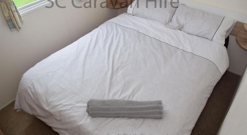 Deluxe Seton Sands Caravan Hire — Hotel in Cockenzie
