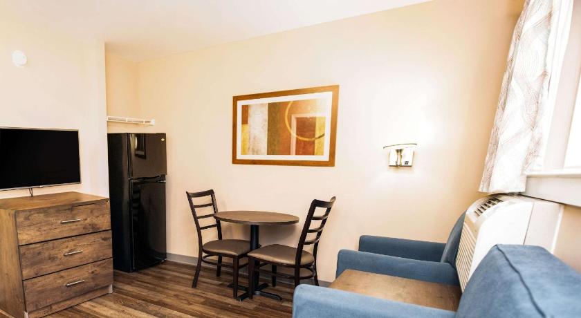 Suburban Extended Stay Hotel Charlotte-Ballantyne