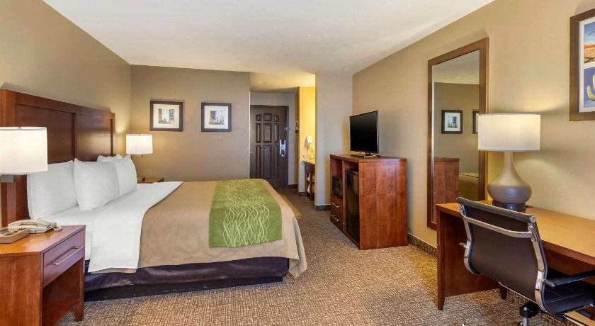 Comfort Inn & Suites El Centro I-8