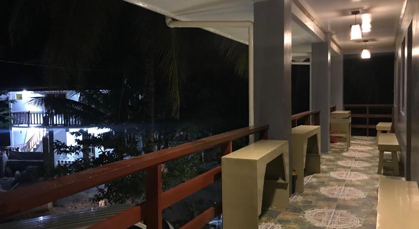 OHANA Guesthouse photo