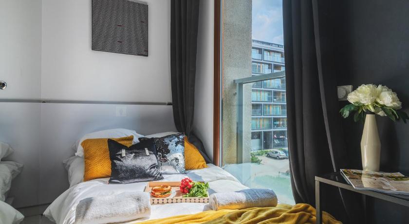 19 Dzielnica Kolejowa P&O Serviced Apartments photo