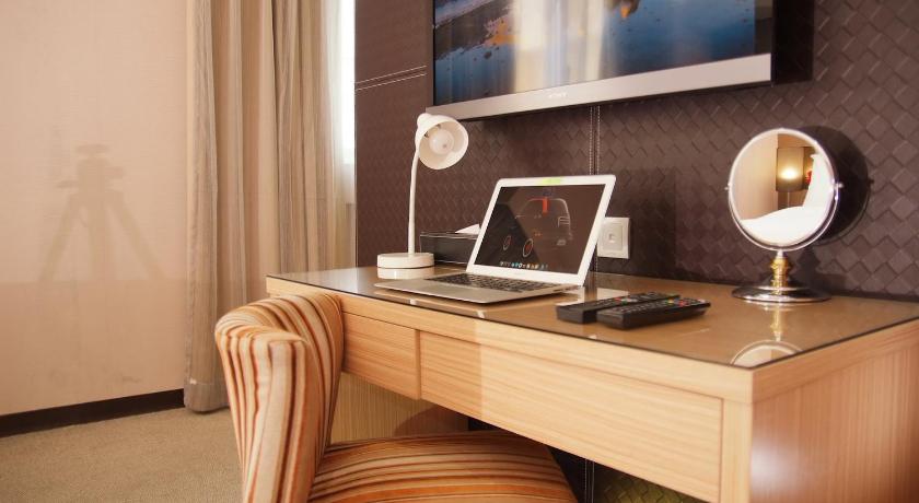 The Metro Hotel Taichung - image 33