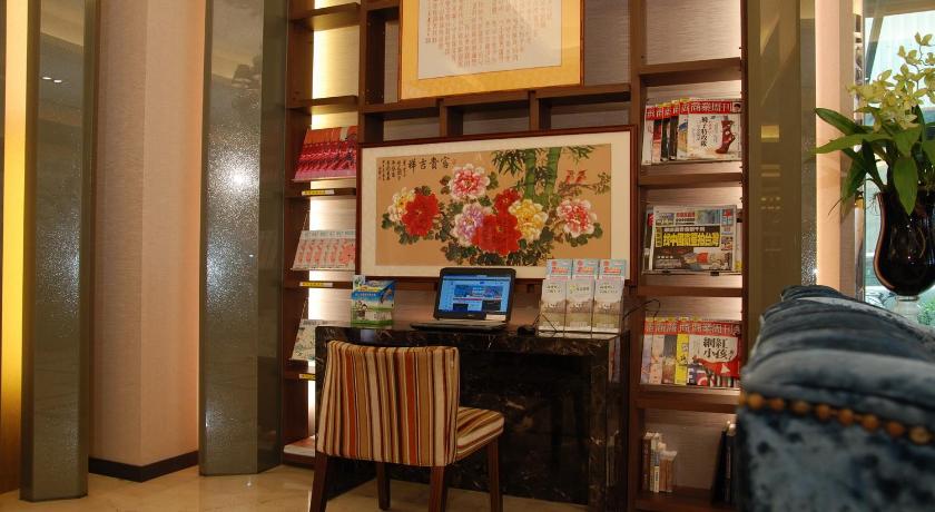 The Metro Hotel Taichung - image 37