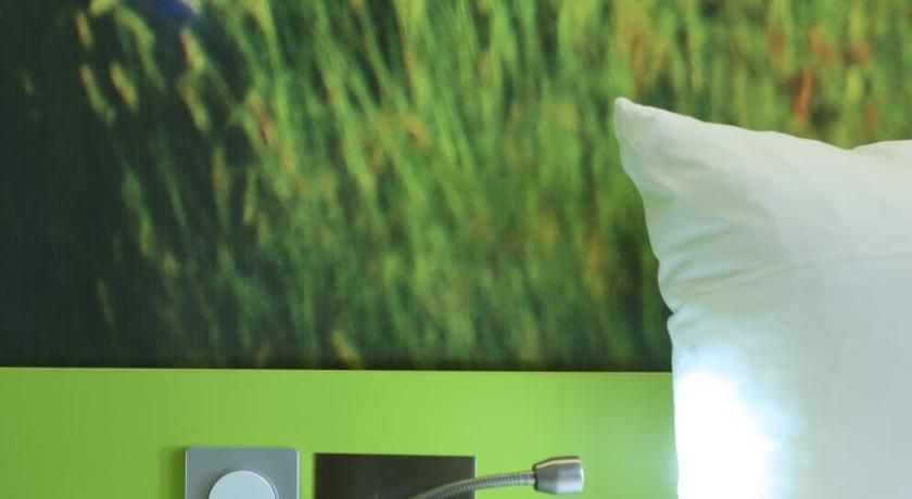 ibis Styles Toulouse Labège photo