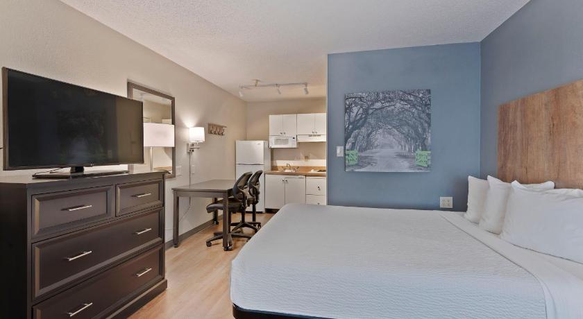 Extended Stay America Suites - Charlotte - Airport