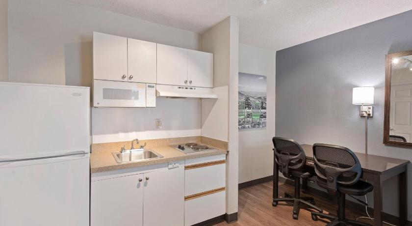 Extended Stay America Suites - Charlotte - Airport