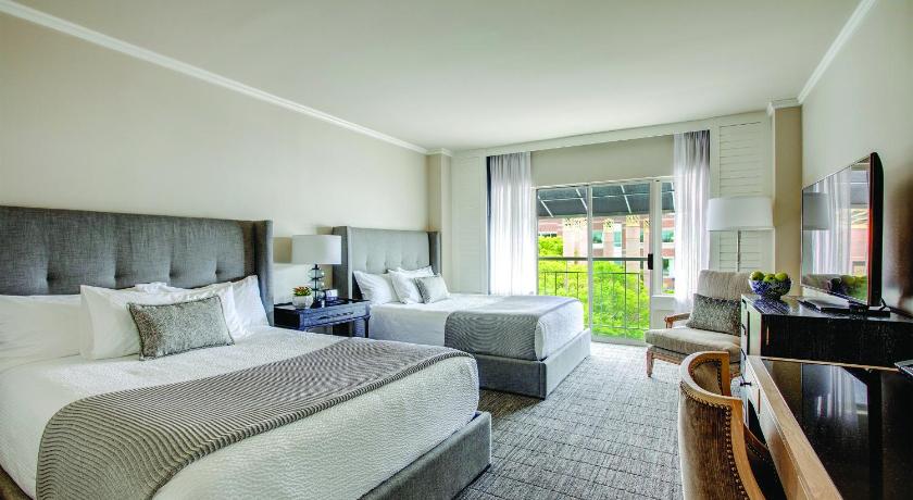Woodmark Hotel & Still Spa photo
