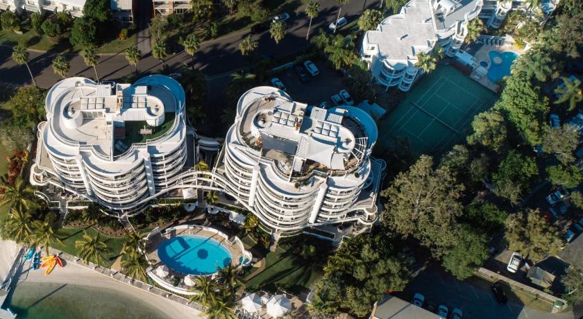 Noosa Pacific Riverfront Resort photo
