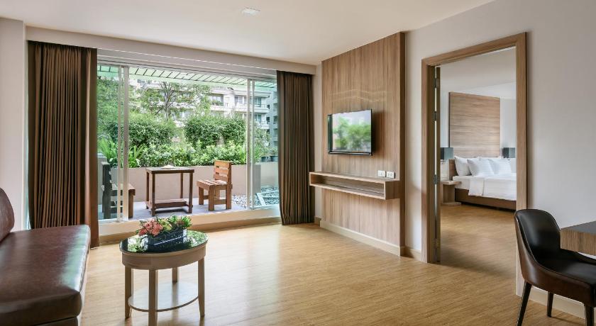 Image of One-Bedroom Suite 6