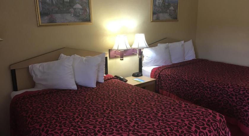 Days Inn by Wyndham Yazoo City photo
