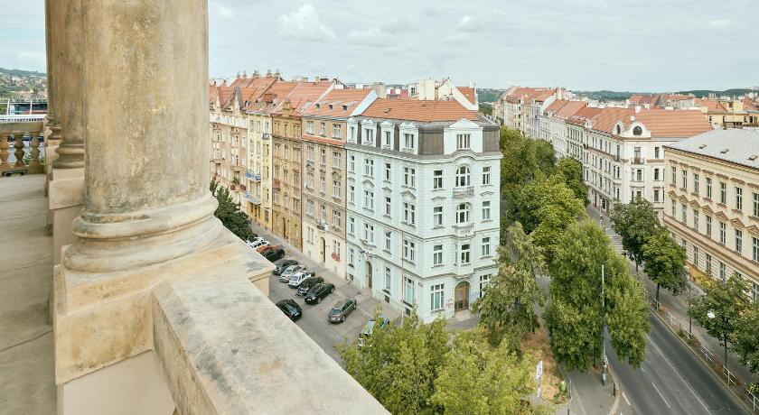 Hostel Mikolase Alse — Hotel in Prague