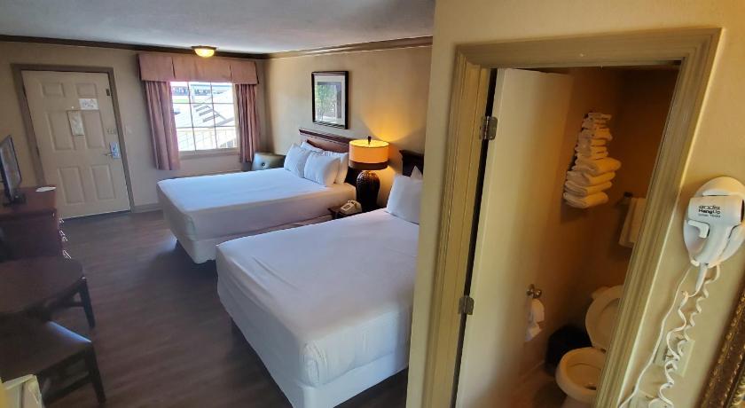 Image of Double Room with Balcony 0