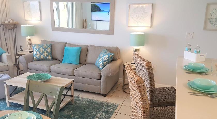 Image of Apartment with Sea View 0