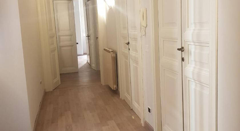 Courtyard Rome Suite photo