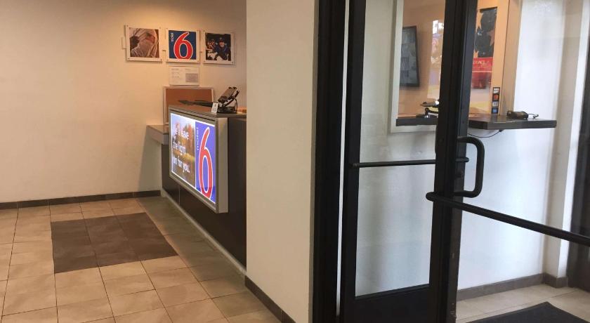 Motel 6-Nashville, TN - Airport photo