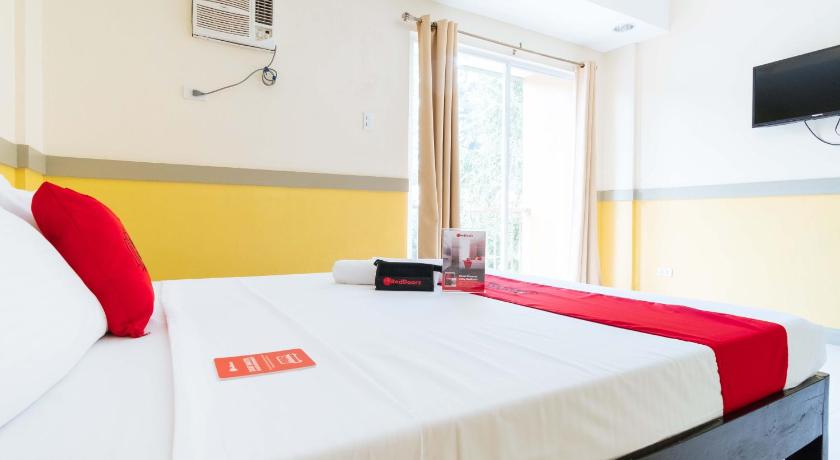RedDoorz Premium @ Gabinete Road Palawan - image 36