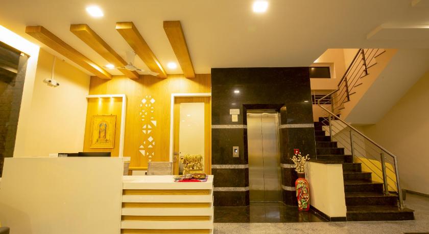 Ponnis Hotel photo