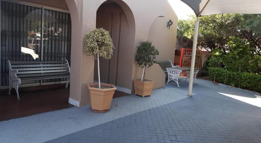 Diphororo guest house photo