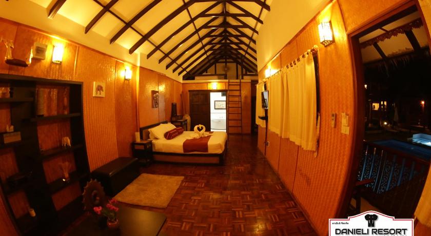 Image of Family Bungalow 7