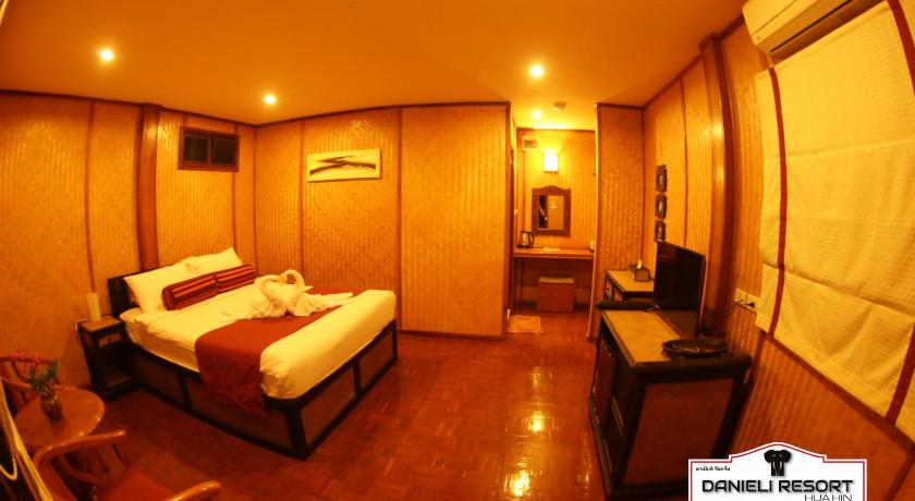 Image of Deluxe Bungalow 6