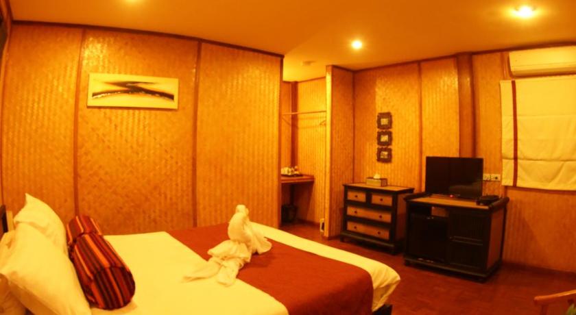 Image of Deluxe Bungalow 4